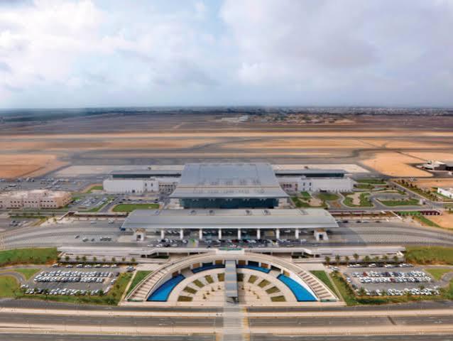 Khareef lifts Salalah Airport passenger arrivals by 8%