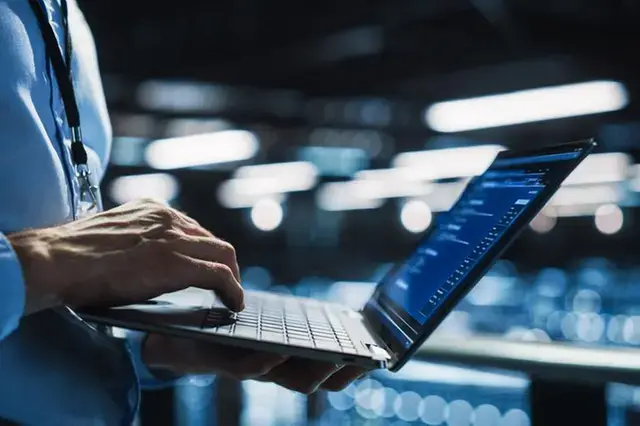 Oman launches Fourth Industrial Revolution Center