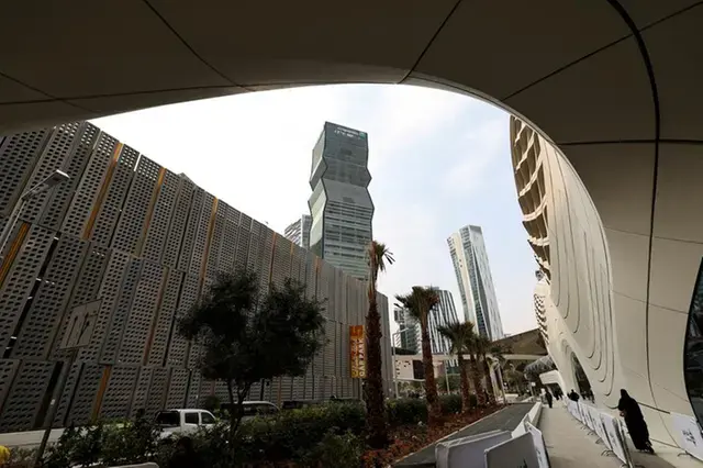 Saudi Arabia's non-oil private sector grows at decade-high pace in Jan, PMI shows