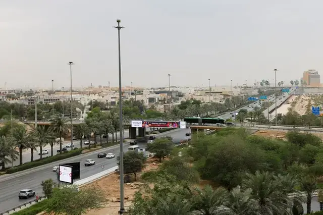 Saudi Arabia inaugurates over 900km of roads to boost connectivity