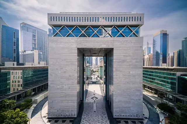 Dubai Finance, DIFC sign strategic partnership to support Dubai Cashless Strategy