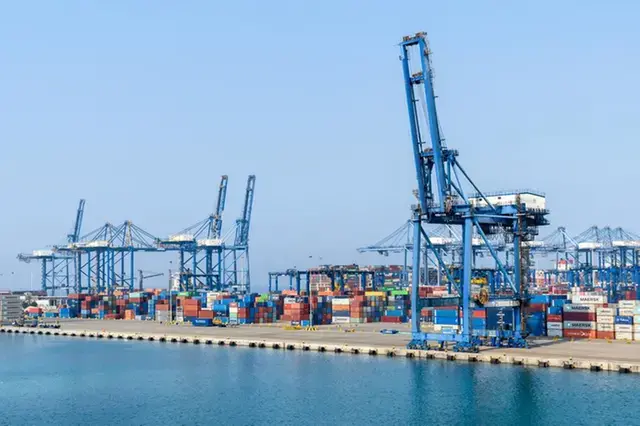 Saudi Arabia's non-oil exports rise 10.7% in March