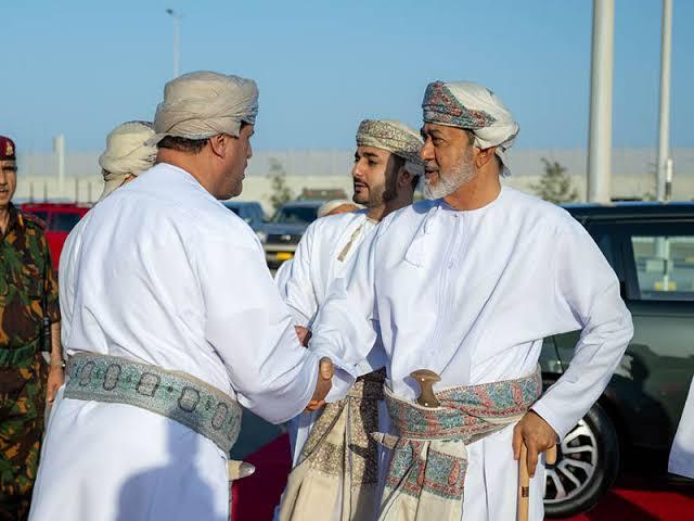 His Majesty Sultan Haitham reviews economic, investment projects at SEZ in Duqm